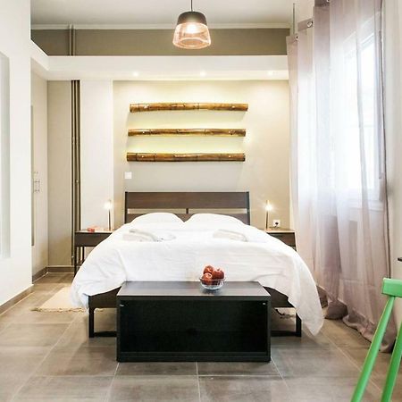 City-Break Loft W. Huge Balcony, Next To Acropolis เอเธนส์ ภายนอก รูปภาพ